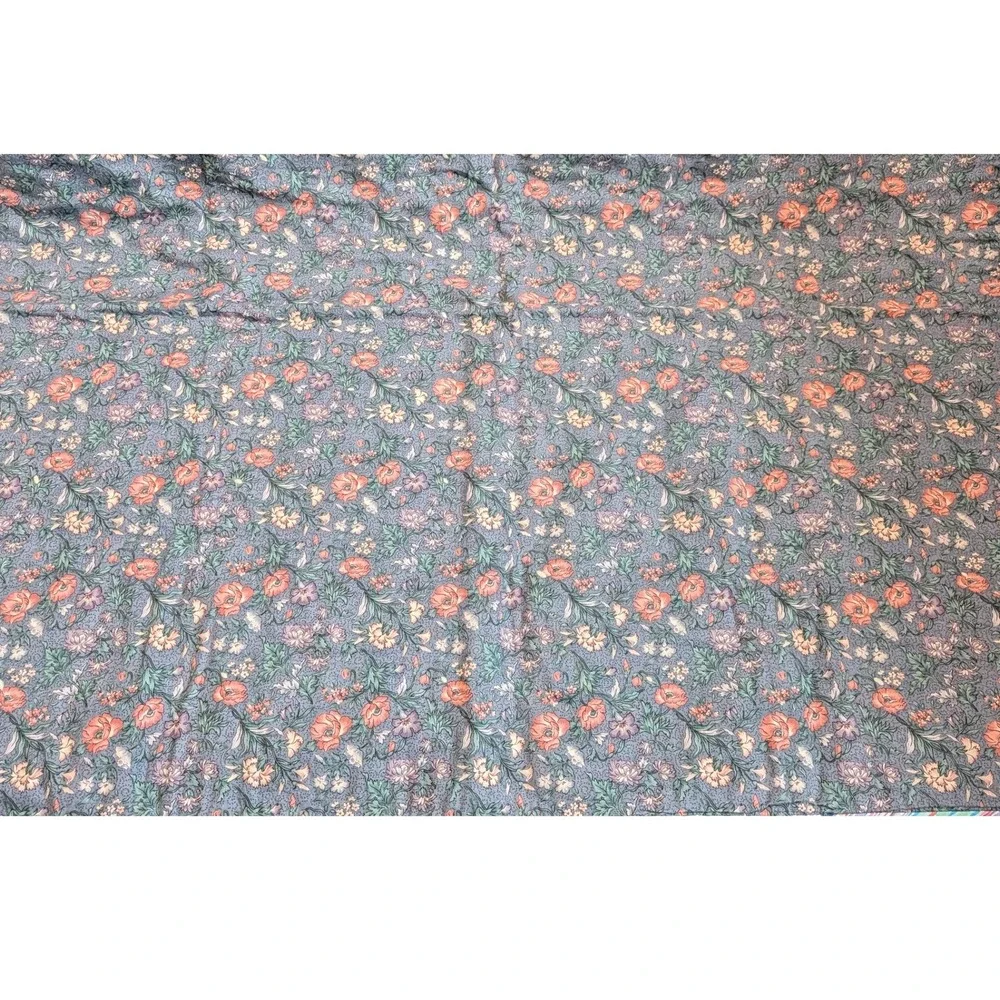 Handmade‎ Patchwork Baby Quilt Multi Color Animal Floral Reversible 34x37